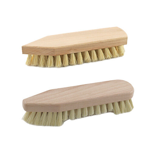 Scheuerbürste mit Naturfasern, spitz/runde Form Scheuerbürste mit Naturfasern, spitz/runde Form