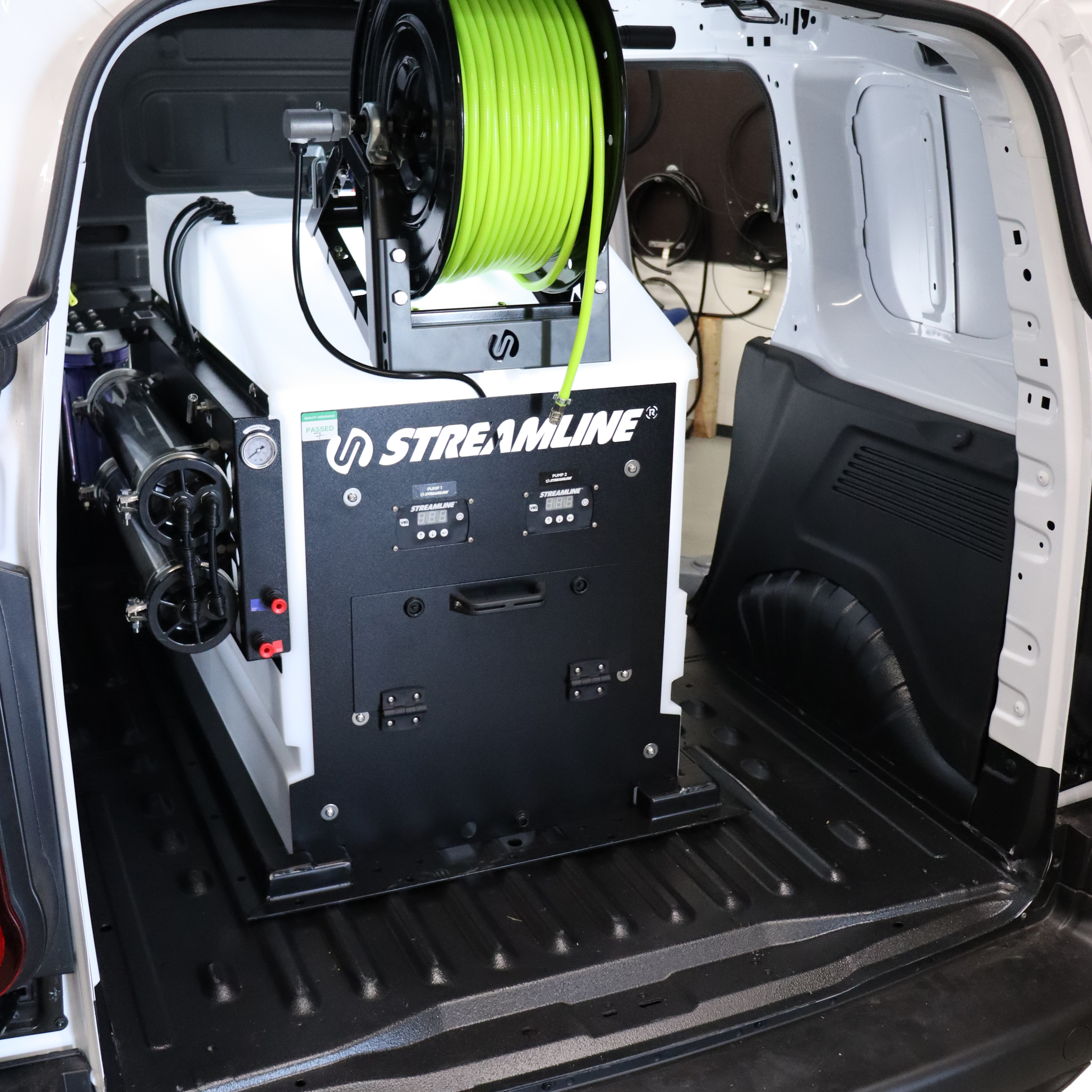 Osmose-Einbausystem Glasreinigung Combi Gold-Edition | 325 L RO-DI Tank Osmose-Einbausystem Glasreinigung Combi Gold-Edition | 325 L RO-DI Tank